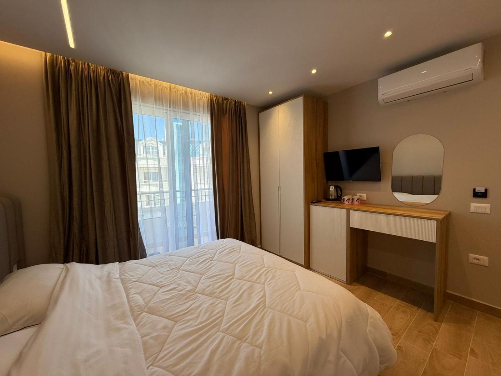 Sevians Apartments Golem  Luaran gambar